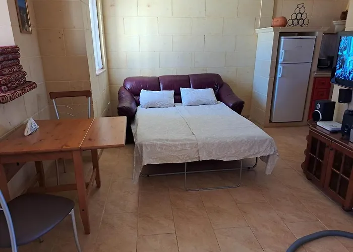 Cosy Penthouse Close To Victoria Center Appartement Fontana